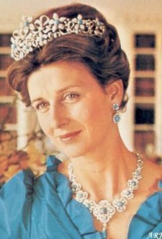Princess Alexandra turquoises photo imagejpg1.jpg