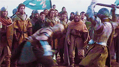 Game of Thrones gif photo: Loras e Brienne got-game-of-thrones-30501968-245-138.gif