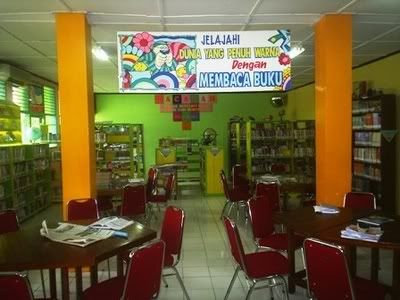 Perpustakaan MAN 3 Yogyakarta Terbaik Tingkat Nasional dan Mempunyai
Fasitas Terlengkap Untuk Ukuran Perpustakaan Sekolah