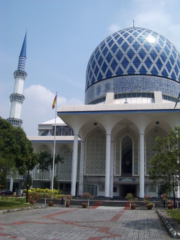 Shah Alam, blue mosque