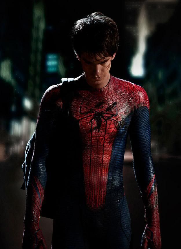 Fist Look: Andrew Garfield as Spider-Man!