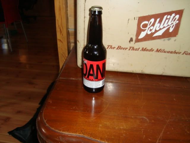 http://i118.photobucket.com/albums/o117/Hinterlan/DSC01963.jpg