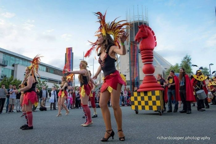 photo Henry20Brazilica20with20Eleanor20Hazel20Caroline20Cam20Beardy20Gemma_1.jpg