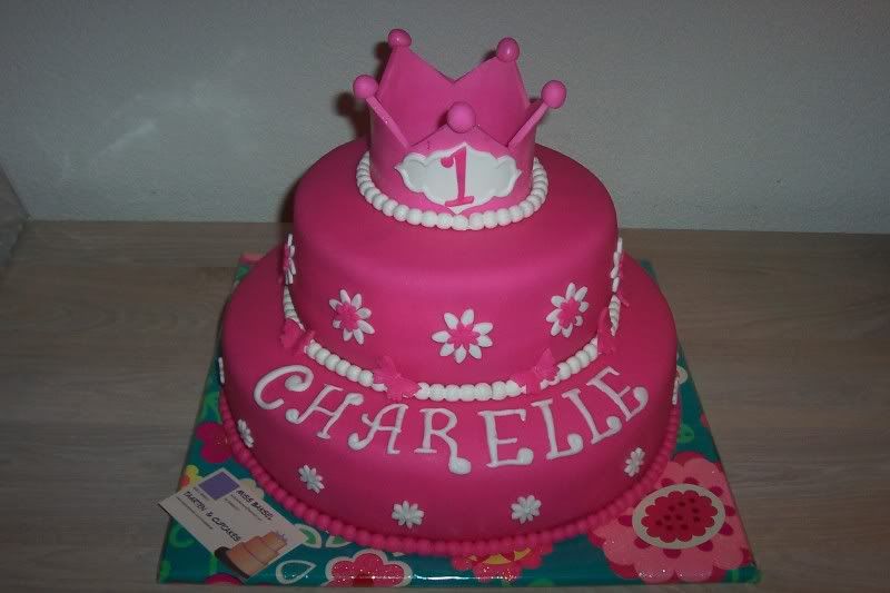 http://i118.photobucket.com/albums/o81/karla1963/007-8.jpg