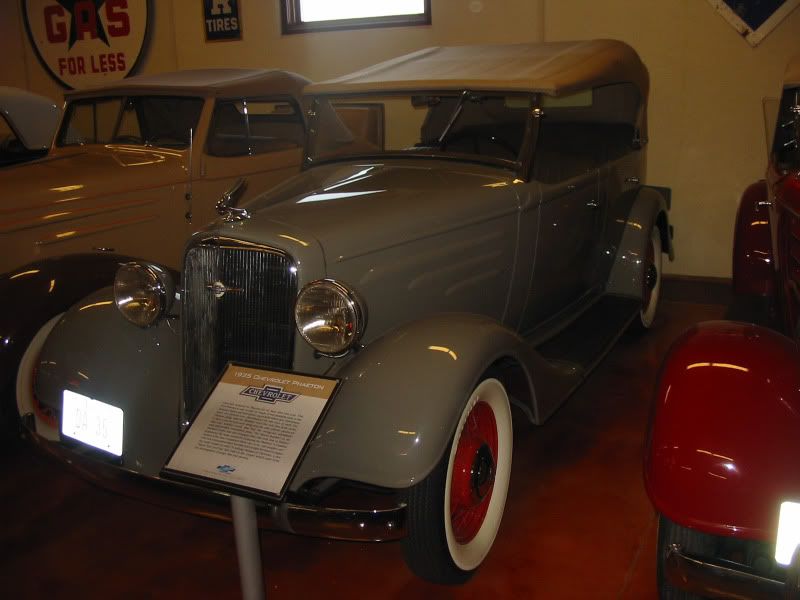 [Linked Image from i118.photobucket.com]
