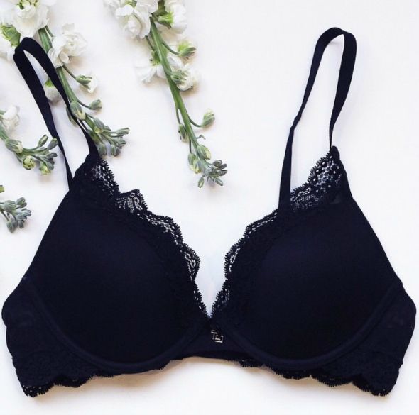 photo thirdloveblackbra.jpg