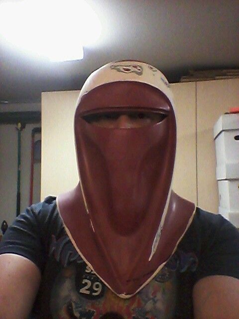 cylon%20trader%20helmet_zpsze0ak7bi.jpg