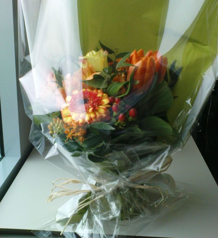 IMAGE(<a href="http://i118.photobucket.com/albums/o98/Philooo666/BdayFlowers.jpg" rel="nofollow">http://i118.photobucket.com/albums/o98/Philooo666/BdayFlowers.jpg</a>)