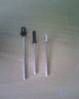 5blackrivets.jpg