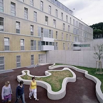 Dnya'nn Lks Hapishanesi Avusturya’da..