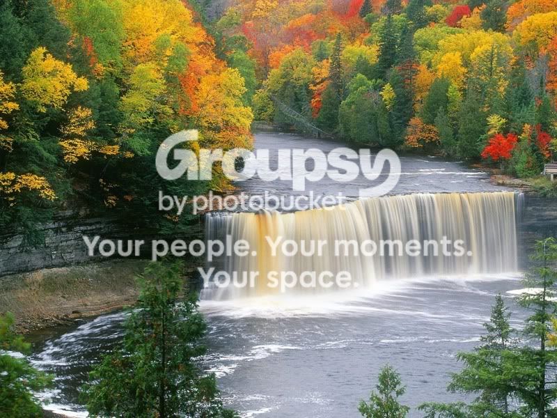 tahquamenon_falls_upper_falls.jpg
